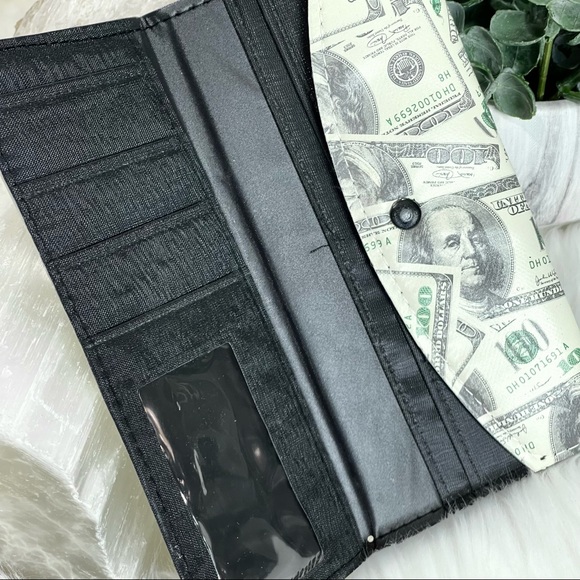 Wallet I’M IN THE MONEY slim TRIFOLD DOLLAR BILL pattern CREDIT + GIFT holder - Picture 5 of 10